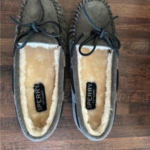 Sperry Reina Junior Trapper Slipper